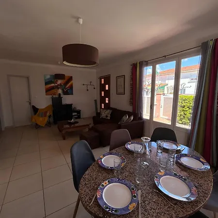 Villa 6 Personnes 100 M 6gsa163 Le Barcarès